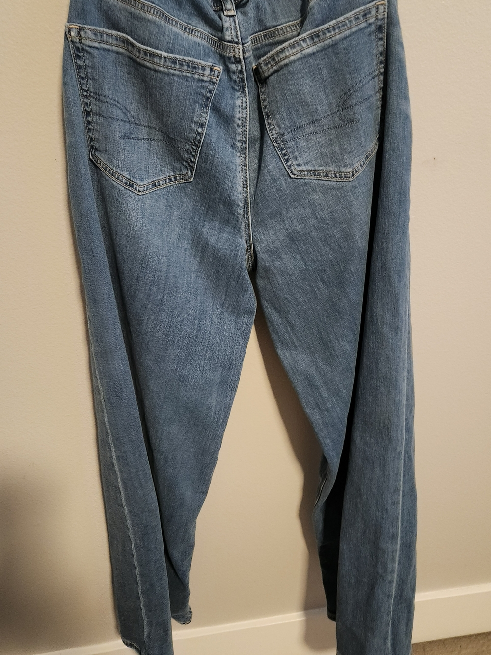 American Eagle Super High Rise Baggy Wide Leg Jeans Size 4 Blue Stretch Denim - Picture 2 of 11